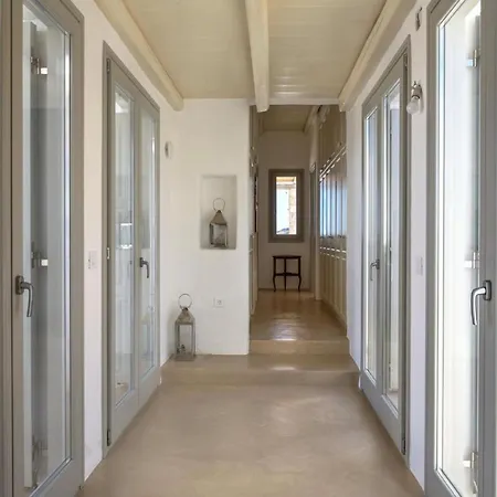 Thita Estate Complex * Chrisi Akti (Paros)