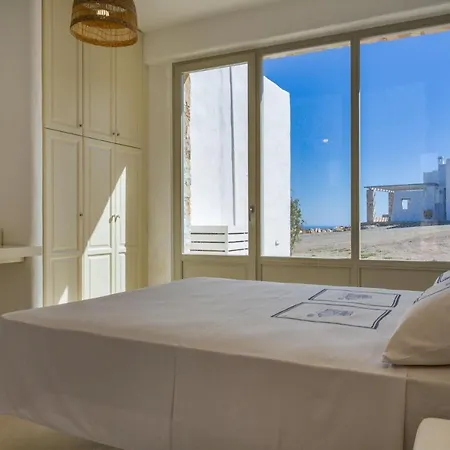 Thita Estate Complex Chrisi Akti (Paros)