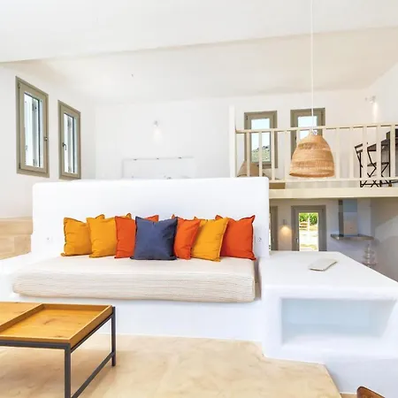 Thita Estate Complex * Chrisi Akti (Paros)
